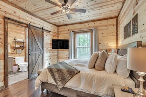 3 chambres, fer et planche à repasser, Wi-Fi, draps fournis