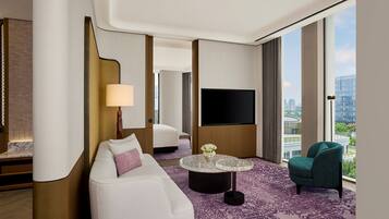 Deluxe-Suite, 1 King-Bett | Kostenloses WLAN
