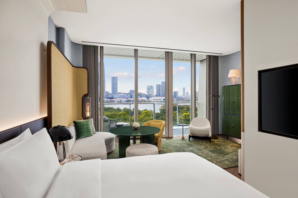 Premium-Zimmer, 1 King-Bett, Flussblick