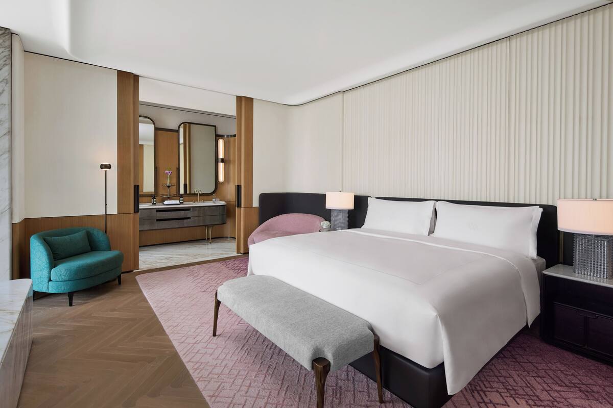 Minibar, kostenloses WLAN, Bettwäsche