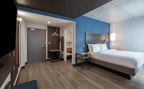 Room, 1 King Bed | Free WiFi