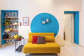 Living area - Cozy apartment in the heart of Naples (Napoli)