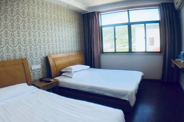 Unclassified image, 1 of 58, button - Donghai Fishing Village Ganhai Renjia Guest House (Shengsi)