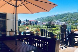 Unclassified image, 4 of 58, button - Donghai Fishing Village Ganhai Renjia Guest House (Shengsi)