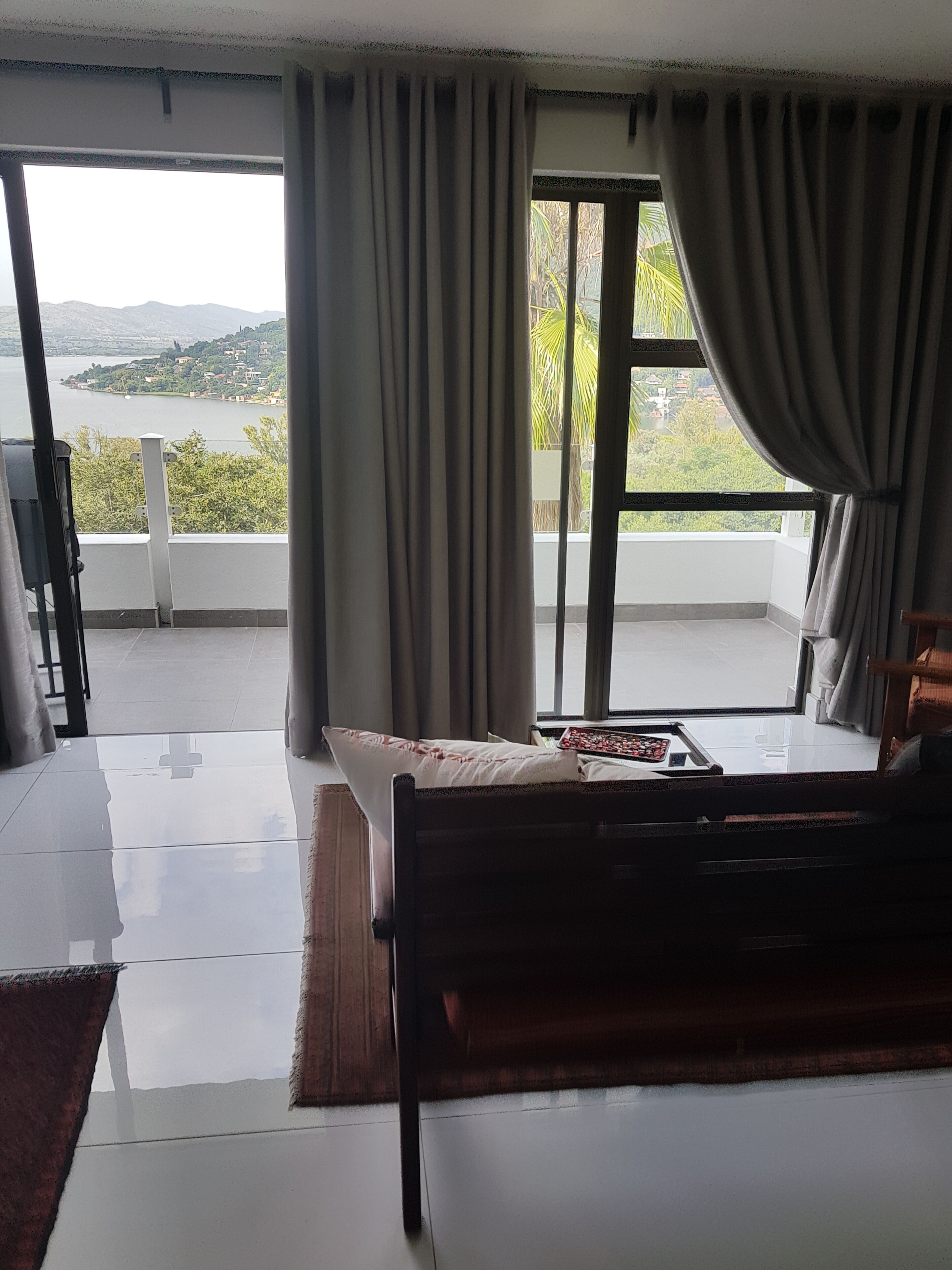 Family Room, Balcony, Lake View | Interior