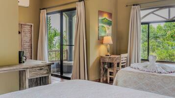 1 habitación, escritorio, wifi y ropa de cama