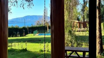 House, 3 Bedrooms, Lake View, Garden Area (Raulí) | Terrace/patio