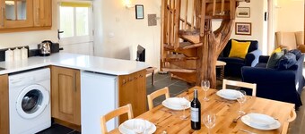 A beautifully converted dog-friendly cottage in St Davids