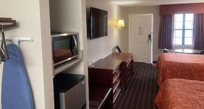 2 Double Beds Smoking