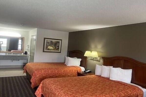 1 chambre, bureau, fer et planche à repasser, Wi-Fi gratuit