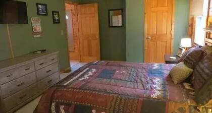 Southern Comfort Cabin