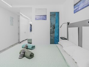 1 bedroom, WiFi, bed sheets - Endless Seaview Patalavaca (Patalavaca)