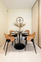 Smart TV 50 pulgadas con canales de televisión por cable, Netflix