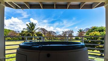 Bain à remous extérieur