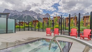 Pool - Luxury Corner Condo w/ Mountain Views + Hot Tub (Canmore)