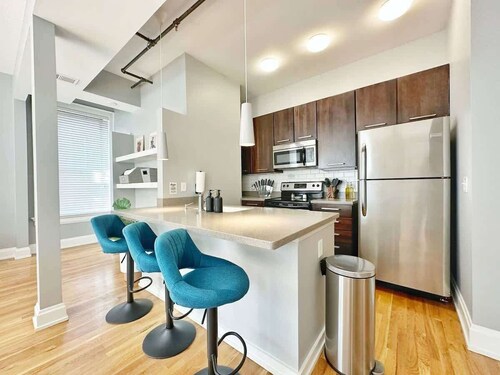 Boho Studio Loft Meets Luxury in OTR Cincinnati!