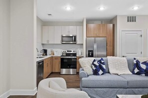 Interior - Elegant Retreat | Walk to The Gulch & Broadway (Nashville)