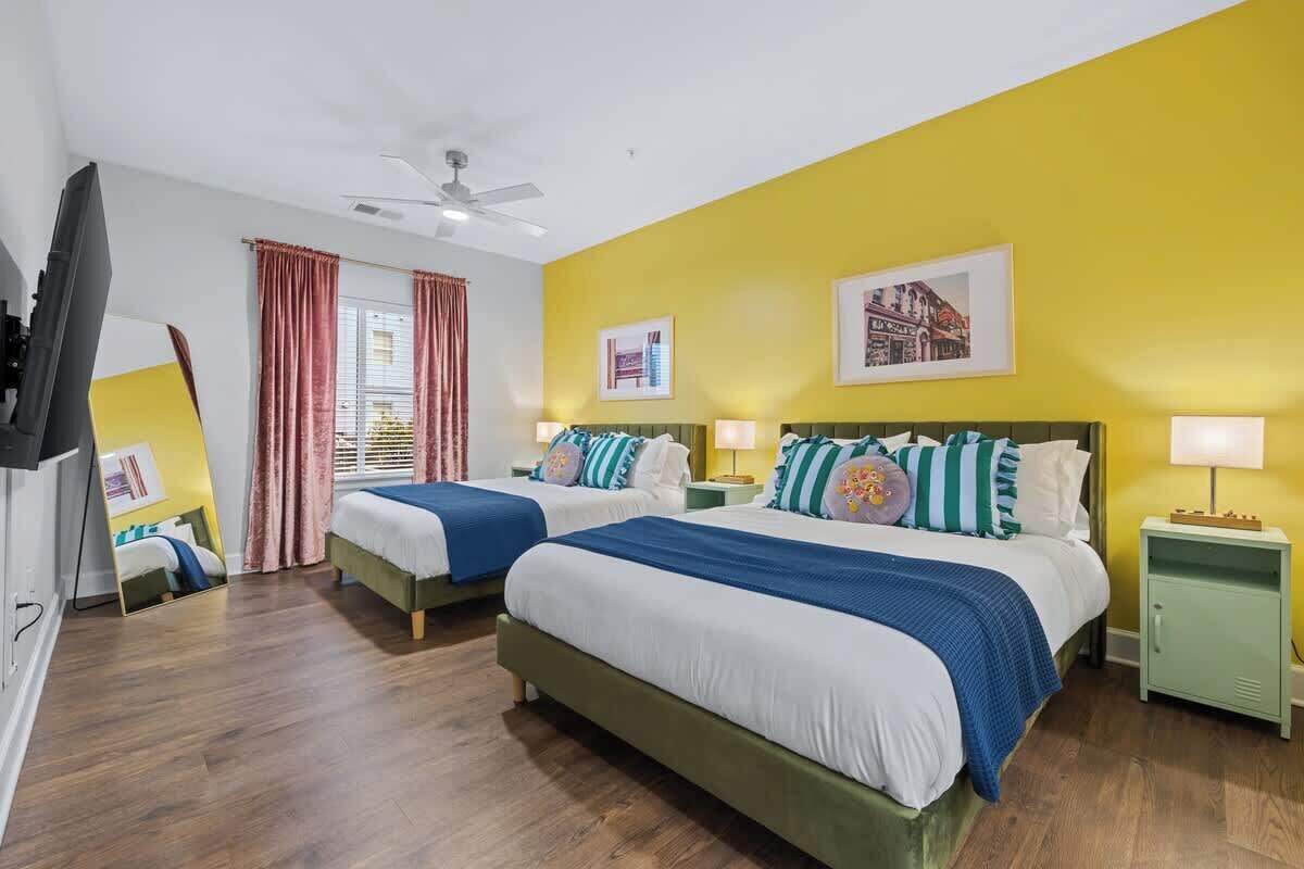 2 bedrooms, iron/ironing board, WiFi, bed sheets