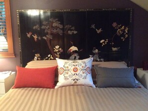 3 quartos, ferros/tábuas de passar roupa, Wi-Fi, roupa de cama