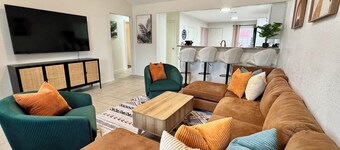 Swim, Hike, Explore & Relax just minutes from lakes-beaches, nature & Ft. Worth!