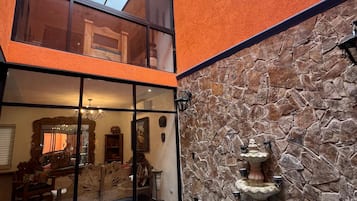 Family House, 3 Bedrooms, Kitchen, Mountain View | Terrace/patio