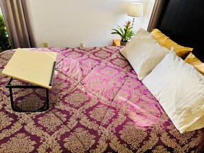 1 bedroom, desk, iron/ironing board, free WiFi