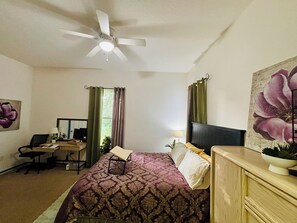 1 chambre, bureau, fer et planche à repasser, Wi-Fi gratuit