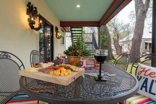 Boho Buffalo: Luxe Texas Hideaway in The Gap