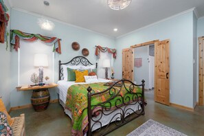 2 chambres, bureau, fer et planche à repasser, Wi-Fi gratuit