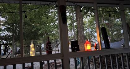 Cozy 1-bedroom bungalow in tranquil Brookville w/ AC, WiFi, and Firepit,