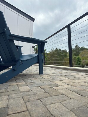 Property grounds - Modern, New Build Dog Friendly 3-bedroom home close to DT Greenville (Greenville)