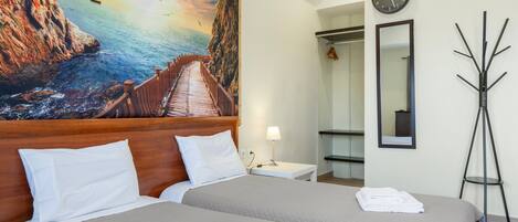 1 室のベッドルーム、WiFi (無料)