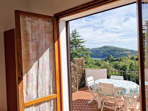 Dining - Apartment 'Bilo Nr 10' with Mountain View and Shared Garden (Lacona)