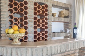 Interior - Holiday Home 'Altamar' with Mountain View, Wi-Fi and Air Conditioning (Barbate)