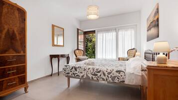 3 habitaciones, tabla de planchar con plancha y wifi gratis