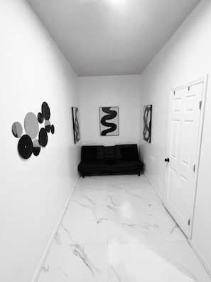 Interior - Charming 1-bedroom house in pleasant Miami with AC, WiFi (Miami)