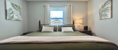 3 間睡房、書桌、熨斗/熨衫板、Wi-Fi