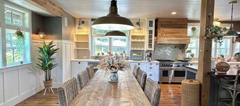 Cozy and Dainty 3-Bedroom Farmhouse on 5 Acres of Serene Nature