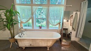 Towels, soap, toilet paper