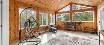 Escape to Rivière-à-Pierre
