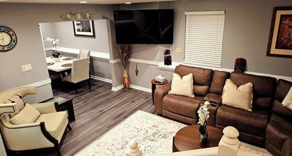 Charming 3-bedroom townhome with luxury settings, AC ,WiFi in brilliant Bowie