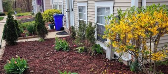 Charming 3-bedroom townhome with luxury  settings, AC ,WiFi in brilliant Bowie