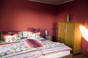 1 室のベッドルーム、WiFi