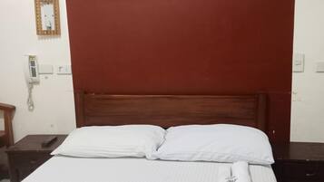 Single Room | Free WiFi