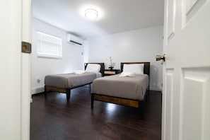 Fer et planche à repasser, Wi-Fi