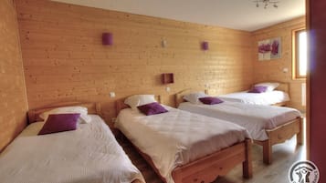 3 slaapkamers, reisbedje, gratis wifi