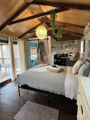 1 chambre, fer et planche à repasser, Wi-Fi gratuit, draps fournis