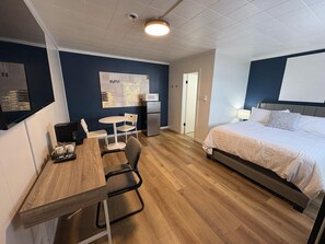 Arbetsyta för laptop och gratis wi-fi