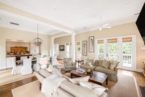 Televisión, chimenea