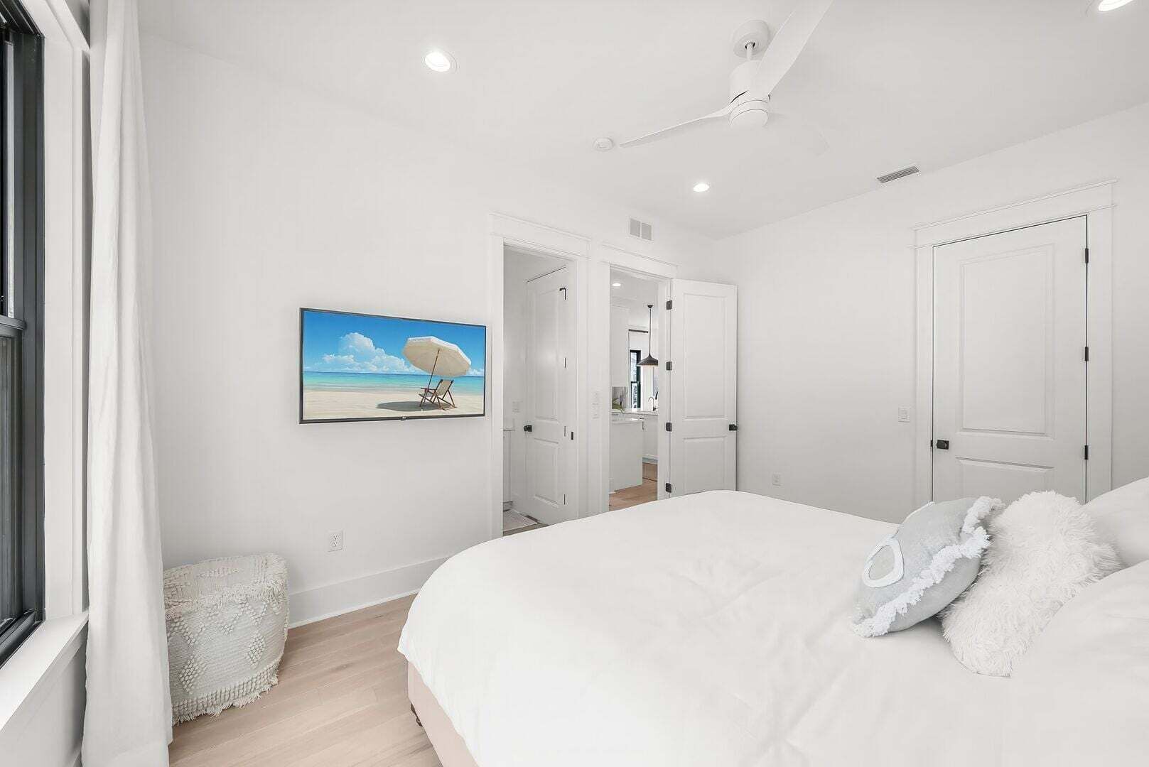 4 habitaciones, tabla de planchar con plancha y wifi gratis 